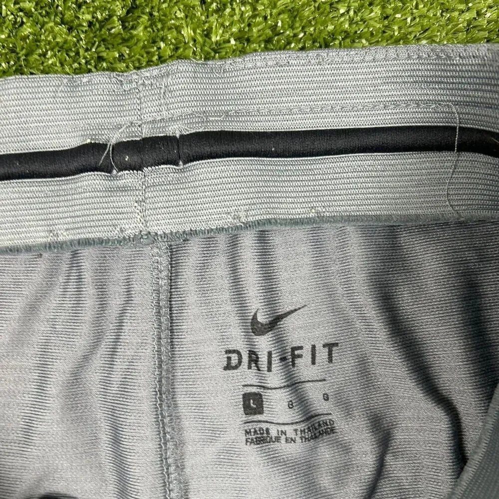 Nike Men's Grey and Blue Shorts